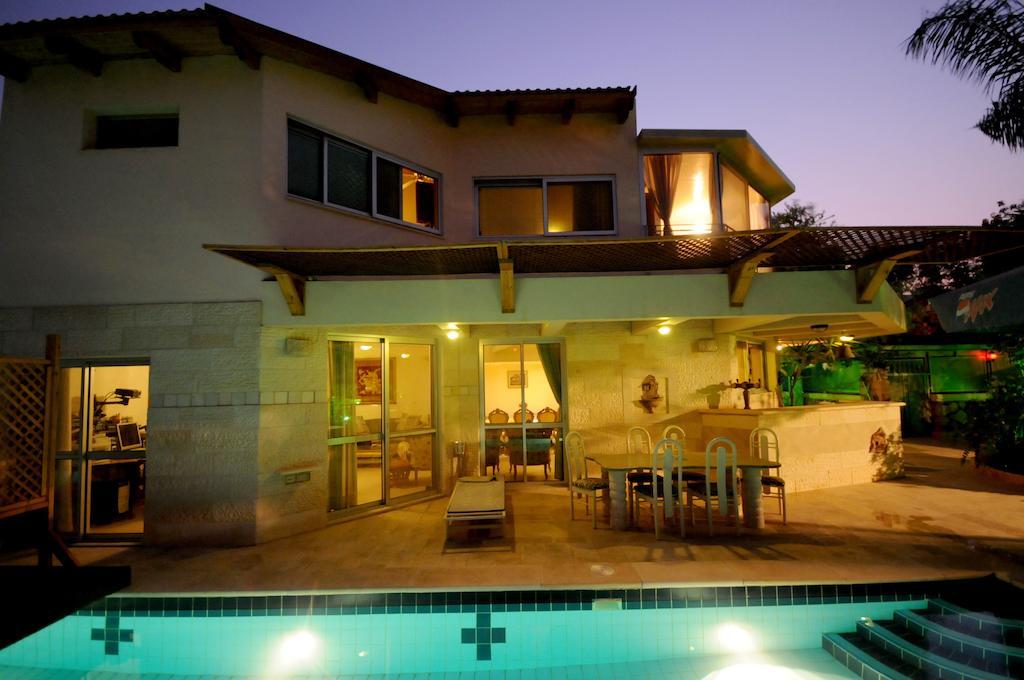 Thai Villa Eilat - וילה תאי אילת Habitación foto
